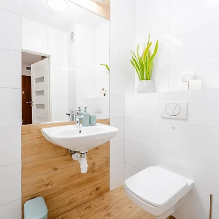 Lighthouse - Solna 11 * Колобжег